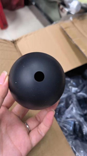Khuôn Silicon Đá Tròn 6.5Cm