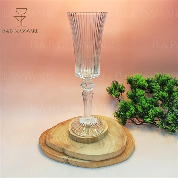 Ly Champagne Sọc Chân Cao Aika