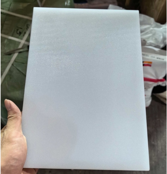 Thớt trắng 20cm x 28cm x 1cm size nhỏ