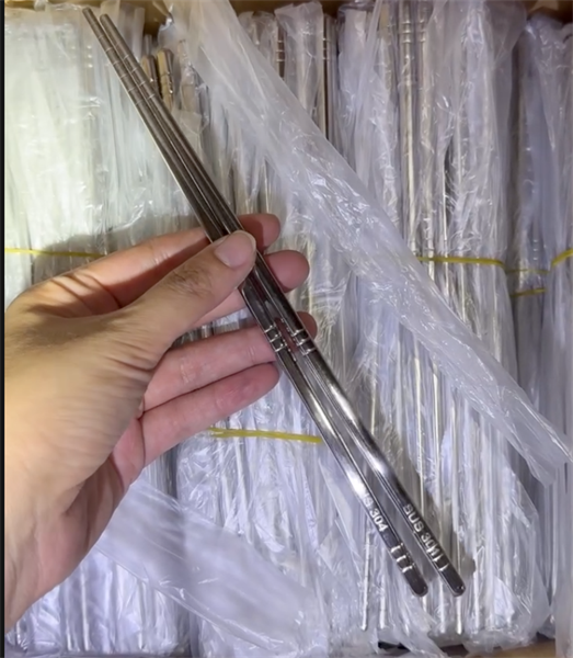 Đũa Inox 23cm 3