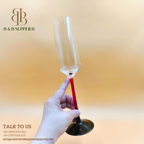 Ly Champagne Flute Chân Đen Đỏ Ombre LX02JG6304 - ảnh 2