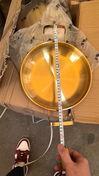 Chảo Inox Màu Vàng Size 26cm 3